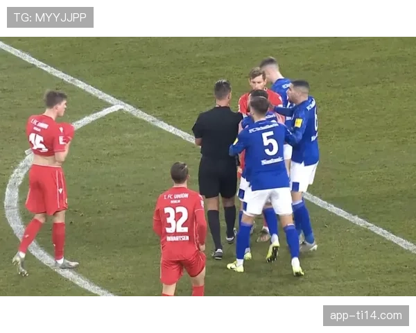 德国警方通报:成功打击一个操纵德甲保级赛事的赌博团伙